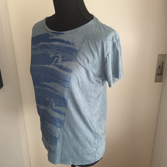 D/M Super Soft Blue T Shirt Size S - Picture 2 of 4